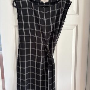 Black & White Dress w/side tie